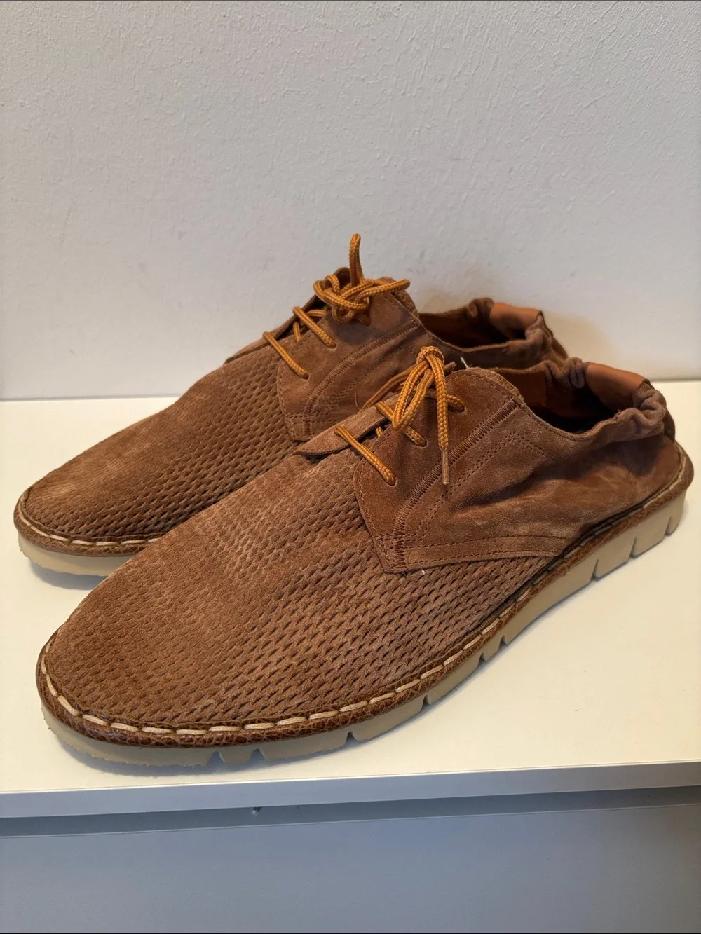 Watson & Parker stylish brown